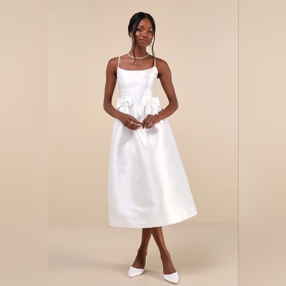 White Taffeta Bow Midi Dress - Picture 2 of 10